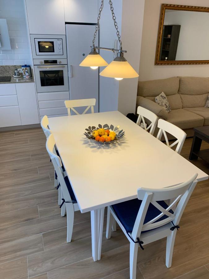 Acogedora Casa Con Patio En El Tiemblo Lägenhet Exteriör bild