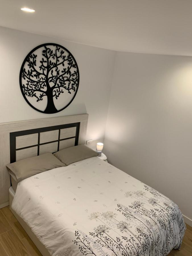 Acogedora Casa Con Patio En El Tiemblo Lägenhet Exteriör bild